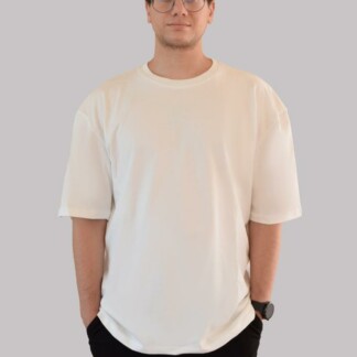 white oversized T-shirt